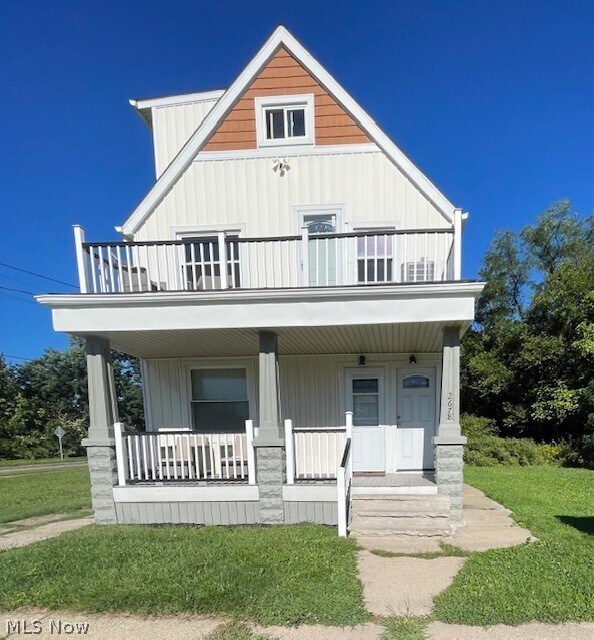Building Photo - 2678 Grand Ave