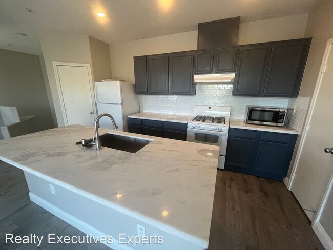 Foto del edificio - 2 br, 2 bath House - 355 Kensington Palace...