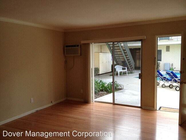 Building Photo - 3120 W Riverside Dr