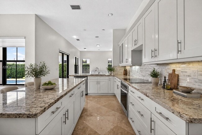 Foto del edificio - 3765 NW 85th Terrace