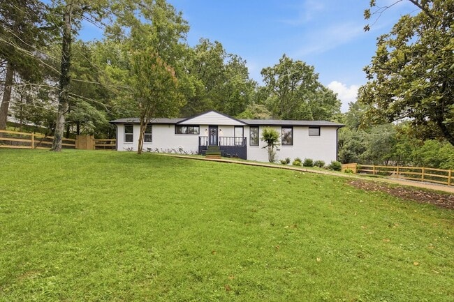 Photo - 6555 Brownlee Dr House