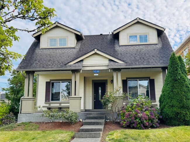 Foto del edificio - 5330 Larrabee Way