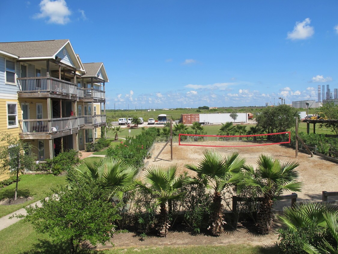 Foto principal - 602 Seawolf Pkwy