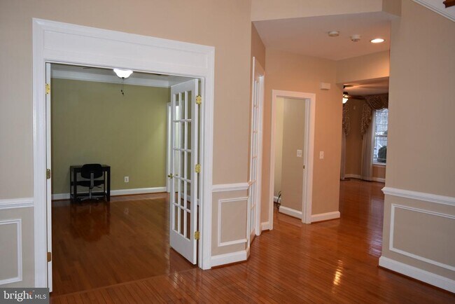 Foto del edificio - 8708 Flowering Dogwood Ln