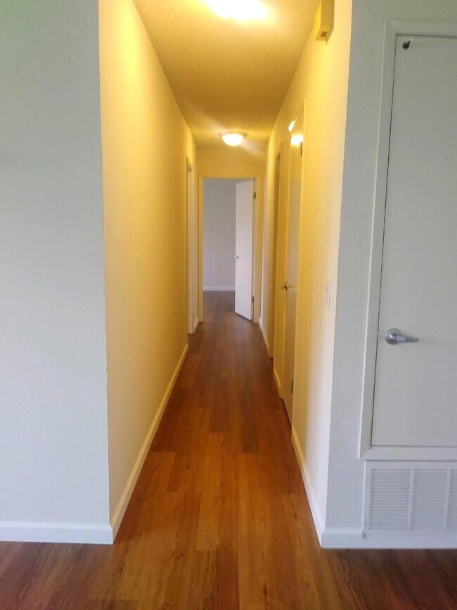 Foto del edificio - 3285 Homestead Rd