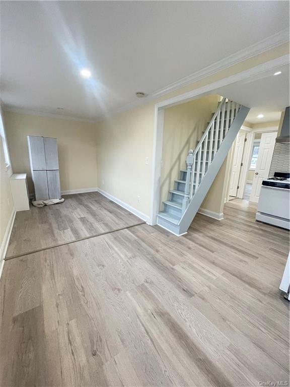 Foto del edificio - 11 Delano Ave