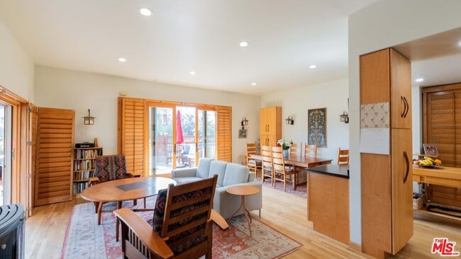 Foto del edificio - 2512 Grand Canal