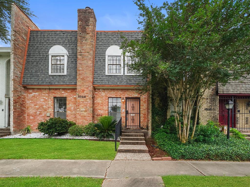 Foto principal - 10616 Bob White Dr