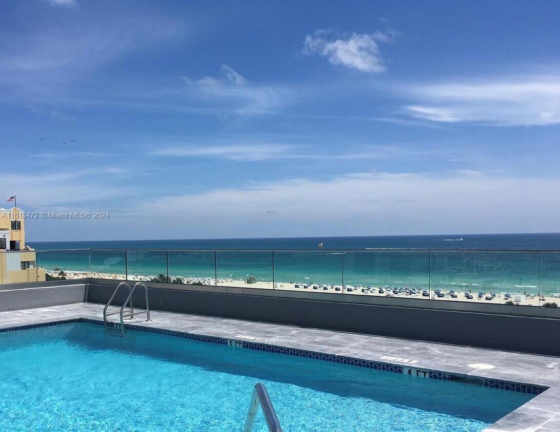 Primary Photo - 1255 Collins Ave