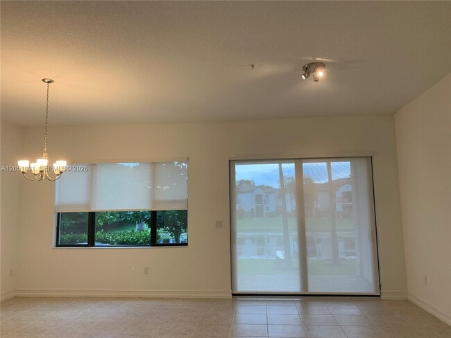 Building Photo - 11566 SW 13th Ln