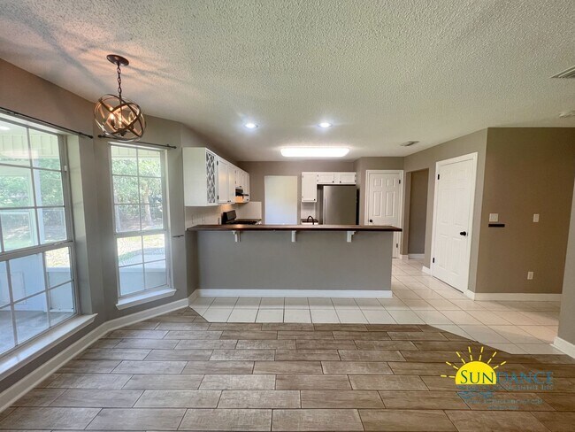Foto del edificio - Charming 4 Bedroom Home in Mary Esther!