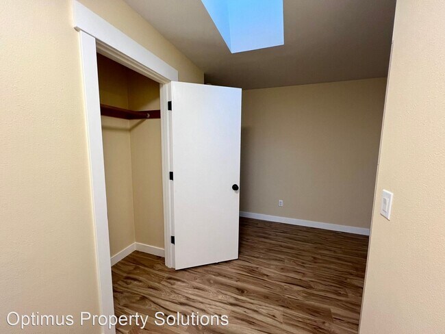 Foto del edificio - 2 br, 2 bath House - 210 4th Street