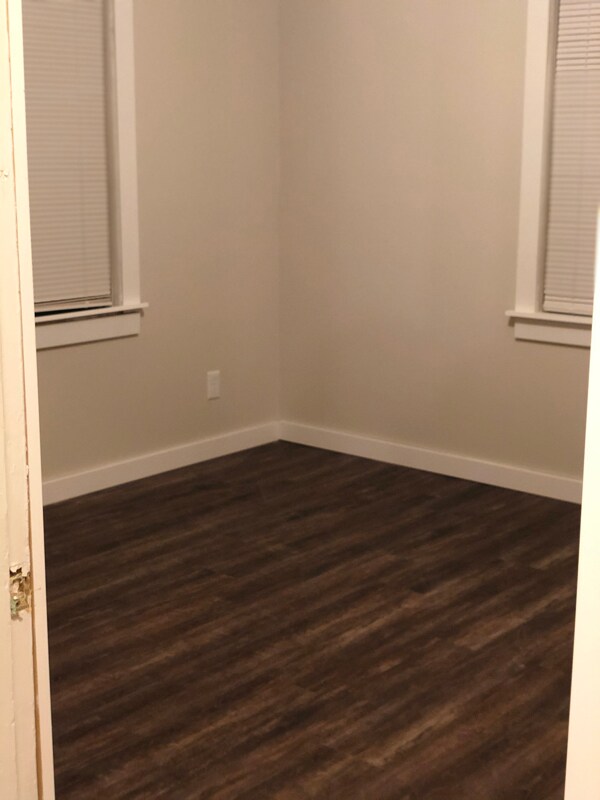 Foto del edificio - 511 E Greeley St