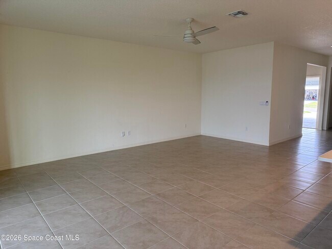 Foto del edificio - 1566 Criswell Ln SE
