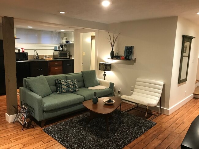 Open concept - 5029 SE Taylor St