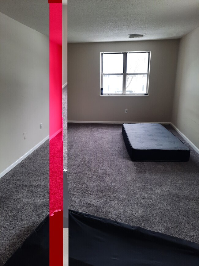 Foto del edificio - 10 Longworth Ave