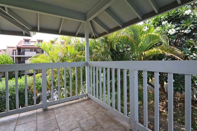 Building Photo - 160 Keonekai Rd
