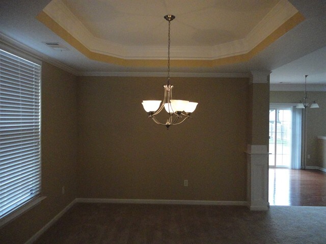 Foto del edificio - 105 Circle Grove Ct