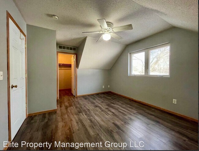 Building Photo - 7 br, 3 bath House - 4715 Fremont Ave N