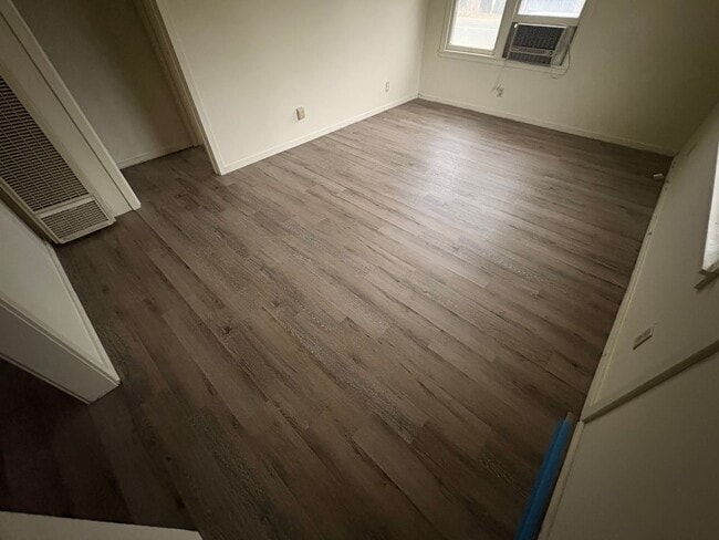 Foto del edificio - Cute home for rent in Woodlake, Ca