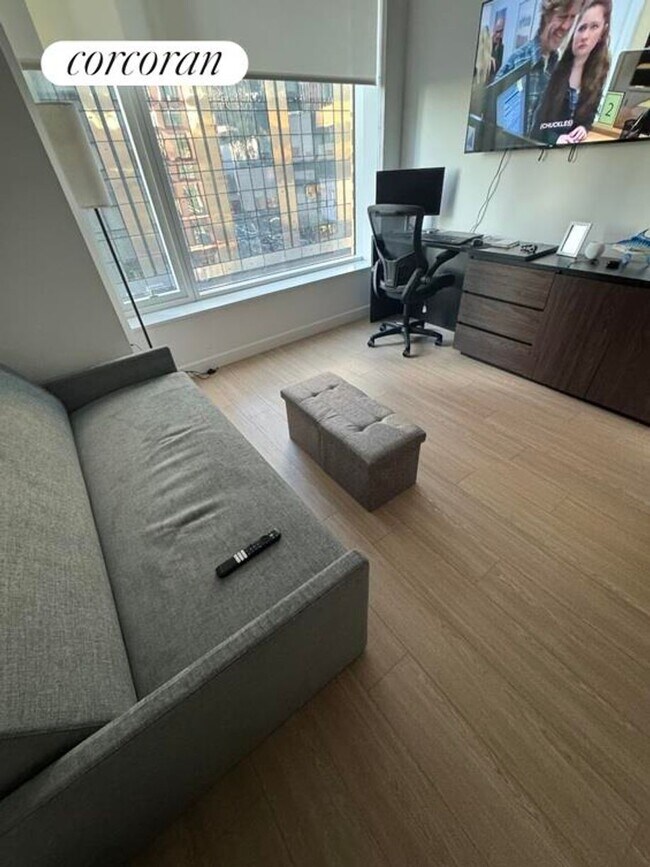 Foto del edificio - 550 10th Ave