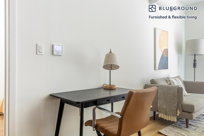 Foto del edificio - 955 Sterling Pl