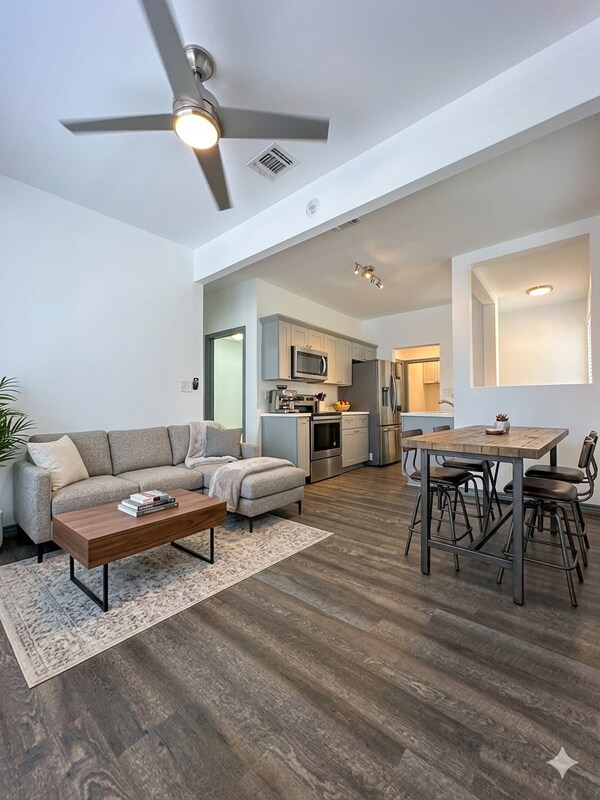 Foto del edificio - 802 Montana St