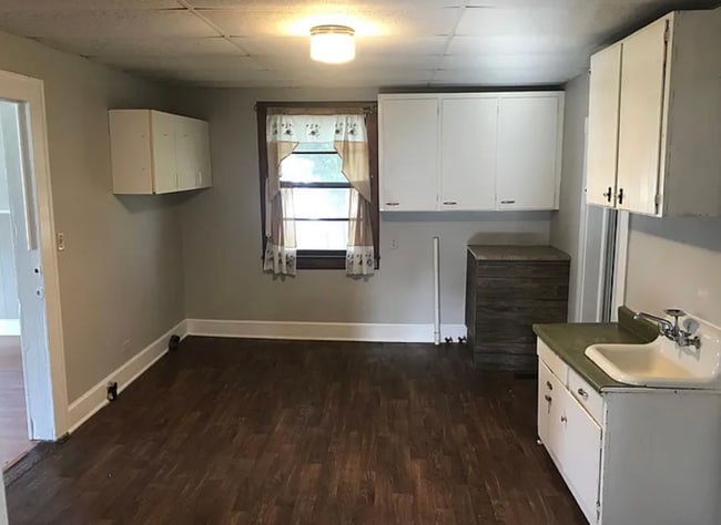 Building Photo - #7 24th Street, Greer