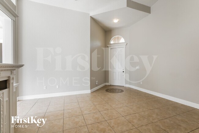 Foto del edificio - 1695 NE 37th Pl