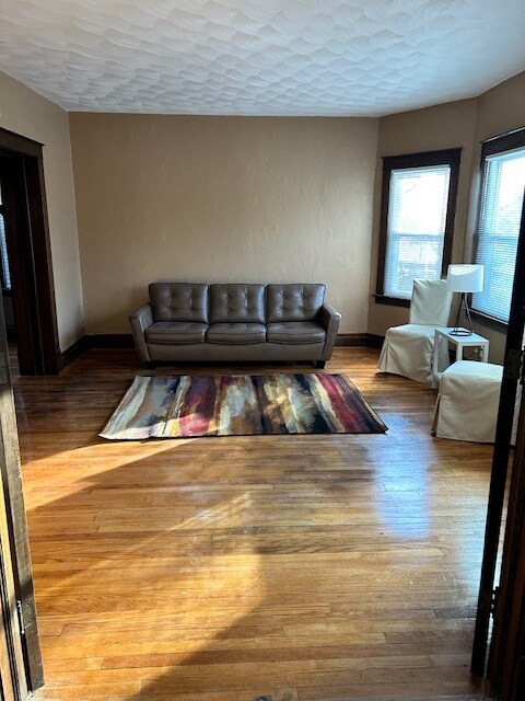 Foto del edificio - 2827 Lewiston Rd