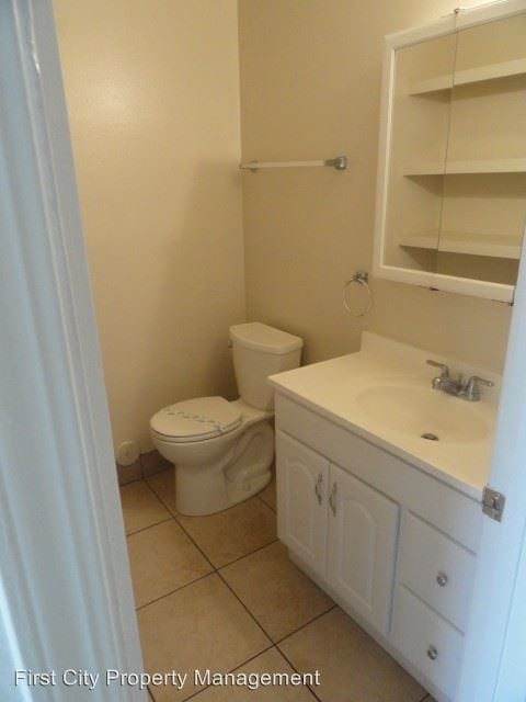 Building Photo - 17 Lunsford Dr