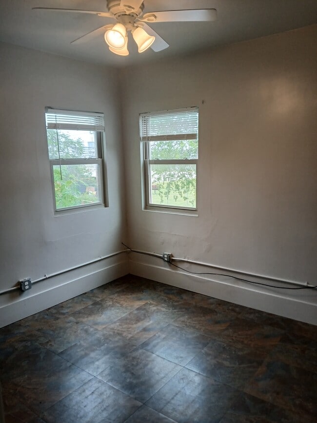 Foto del edificio - 2129 16th St