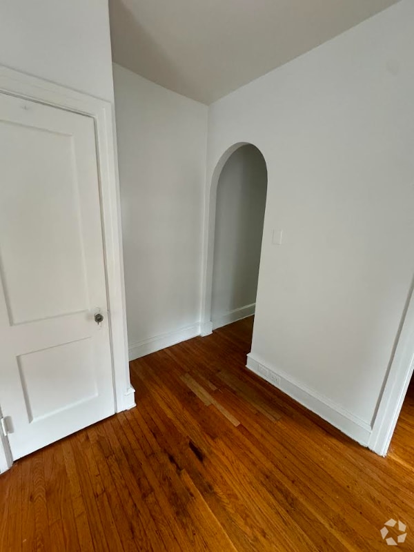 Building Photo - 212 S 41st St