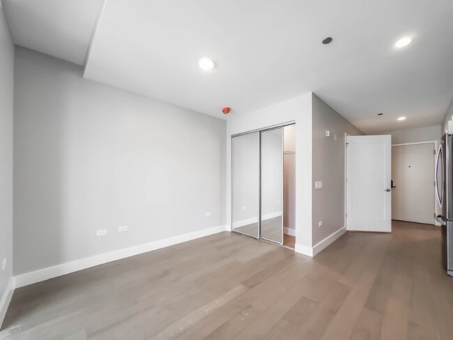Foto del edificio - 1199 N Clark St