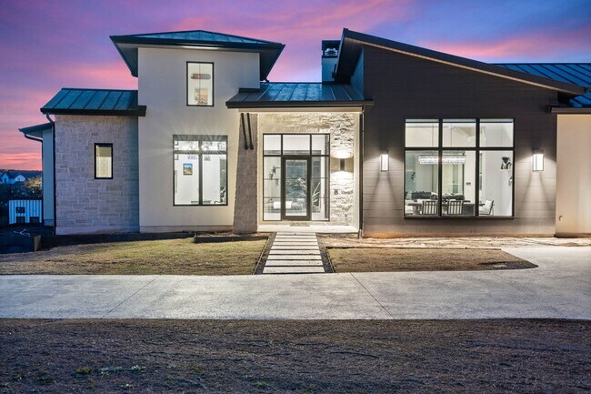Foto del edificio - 5624 Sombria Ct