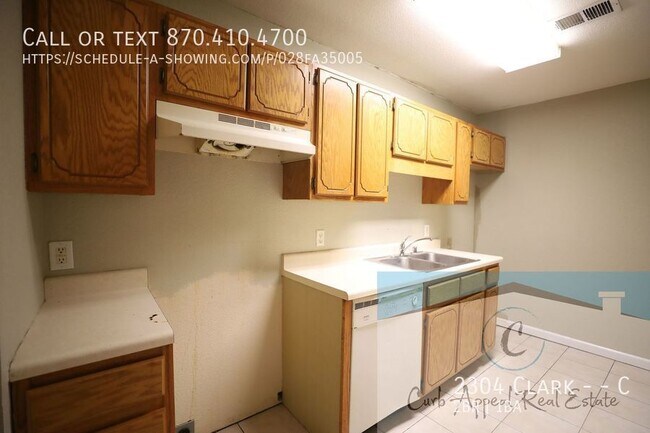 Foto del edificio - 2304 Clark St