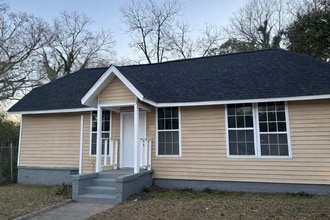 Building Photo - 3178 Napier Ave