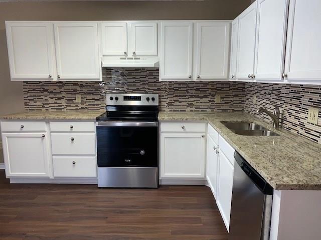 Foto del edificio - 4332 Forest Point Dr
