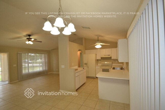 Foto del edificio - 521 SW 23rd Terrace