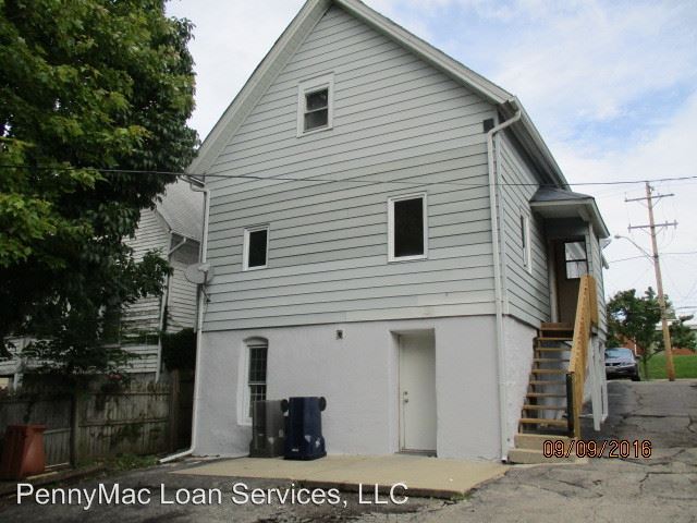 Primary Photo - 362 Raymond St