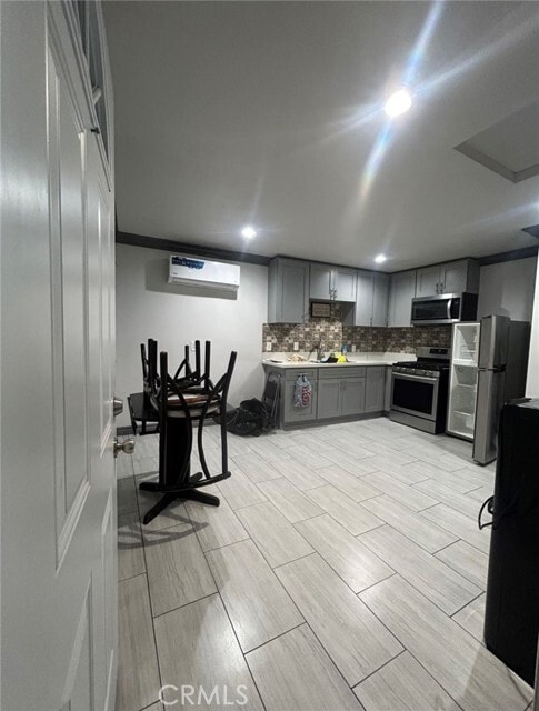 Foto del edificio - 1359 Glen Ave