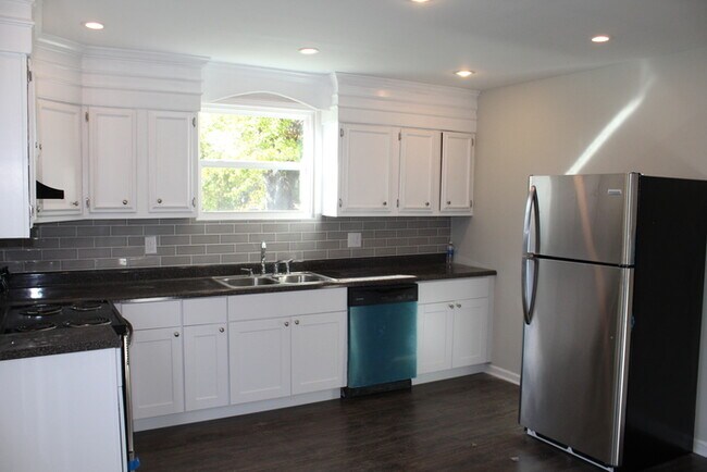 Foto del edificio - 2505 Chillicothe St NW