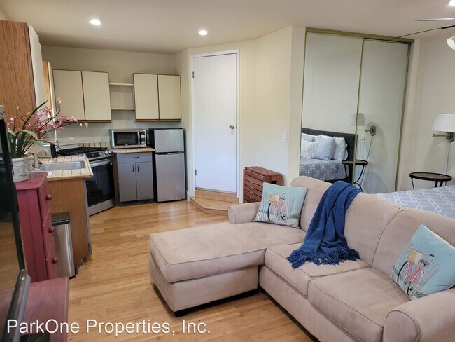 Building Photo - Studio, 1 bath House - 1657 Barnett Circle