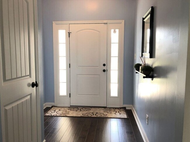 Foto del edificio - 4124 Pullman Cir