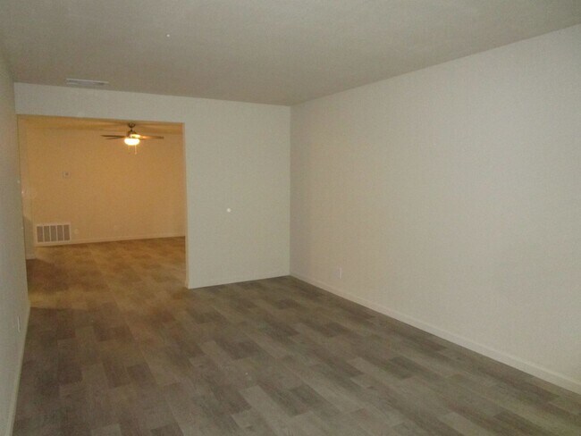 Foto del edificio - 504-506 Pacific St