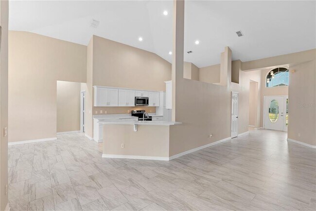 Foto del edificio - 9885 Montclair Cir