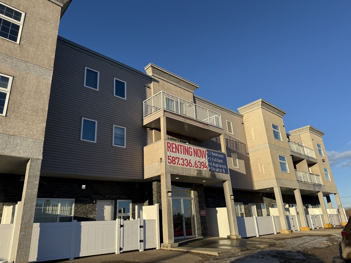 Photo du bâtiment - 4701 49 Ave