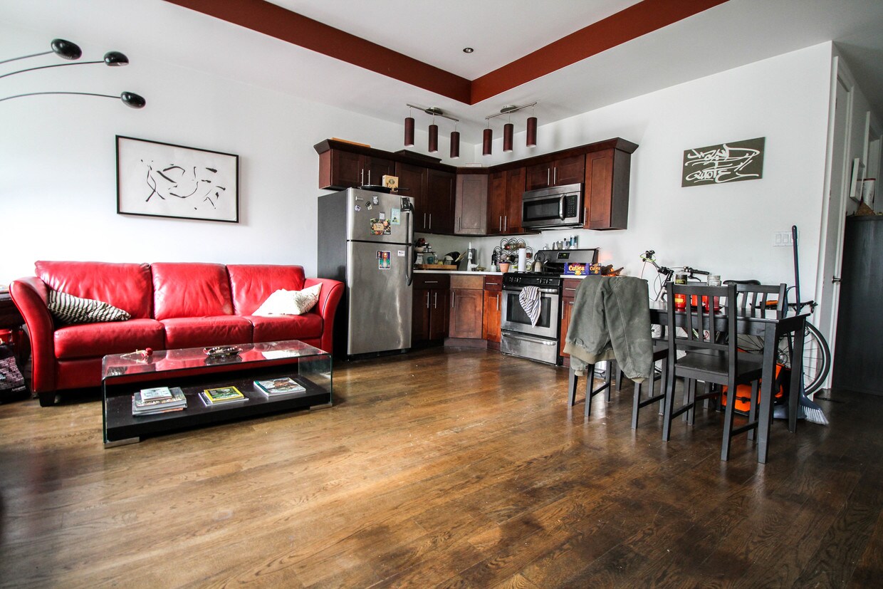 Foto principal - 873 Wyckoff Ave