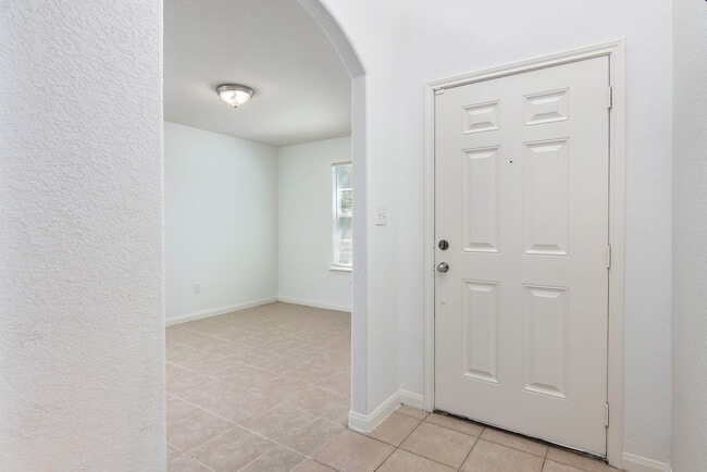 Building Photo - 6051 Luckey Run