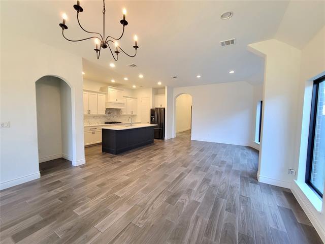 Building Photo - 8629 White River Trl